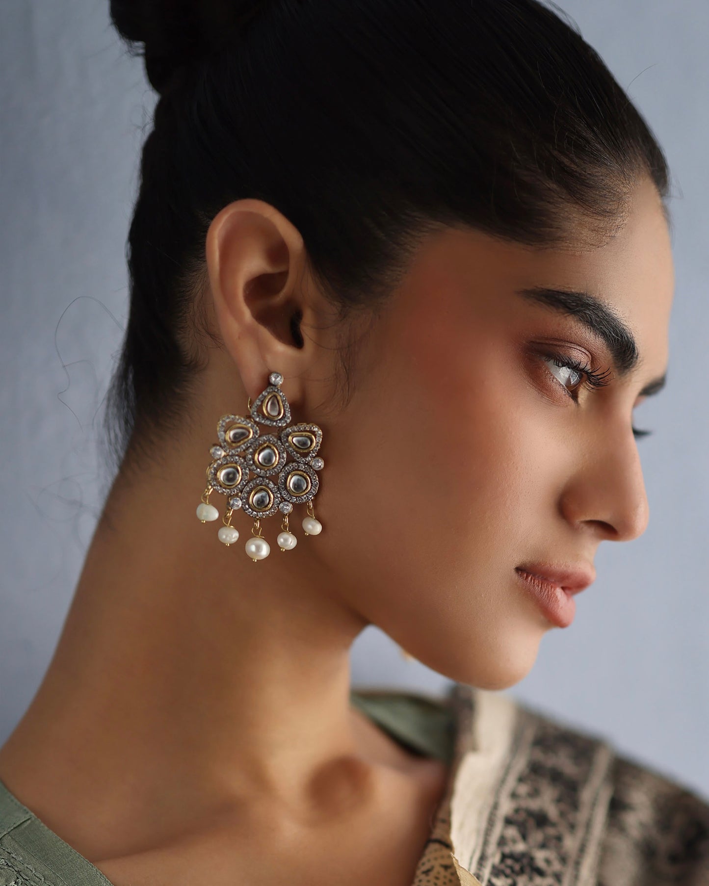 Husn e Jahaan Earrings