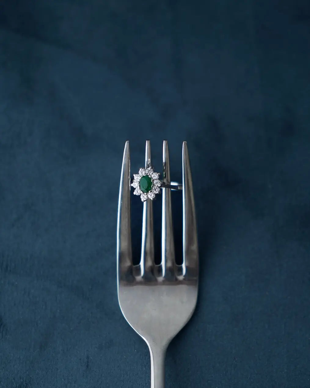 Nora Ring