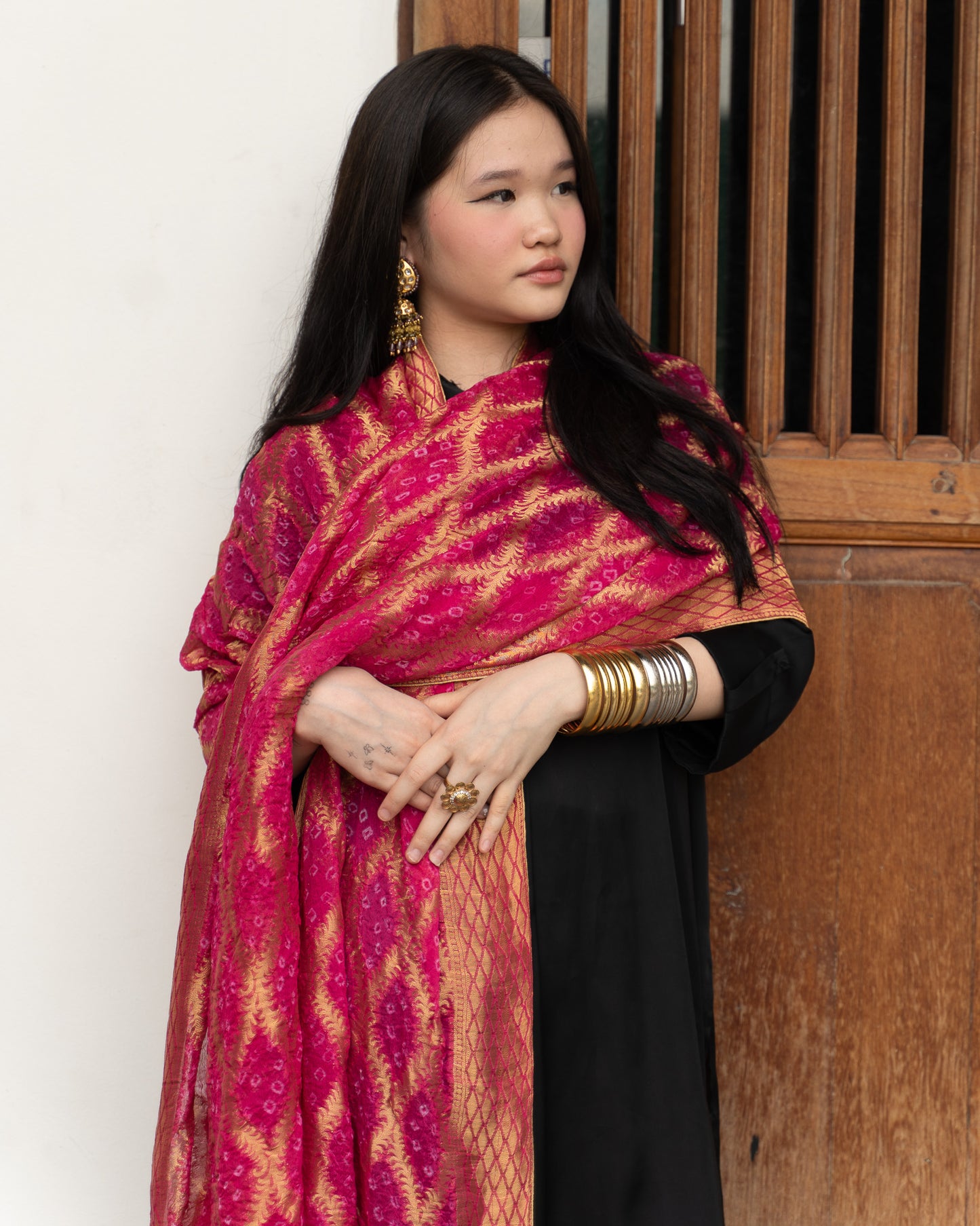 Gulaabi Chunri
