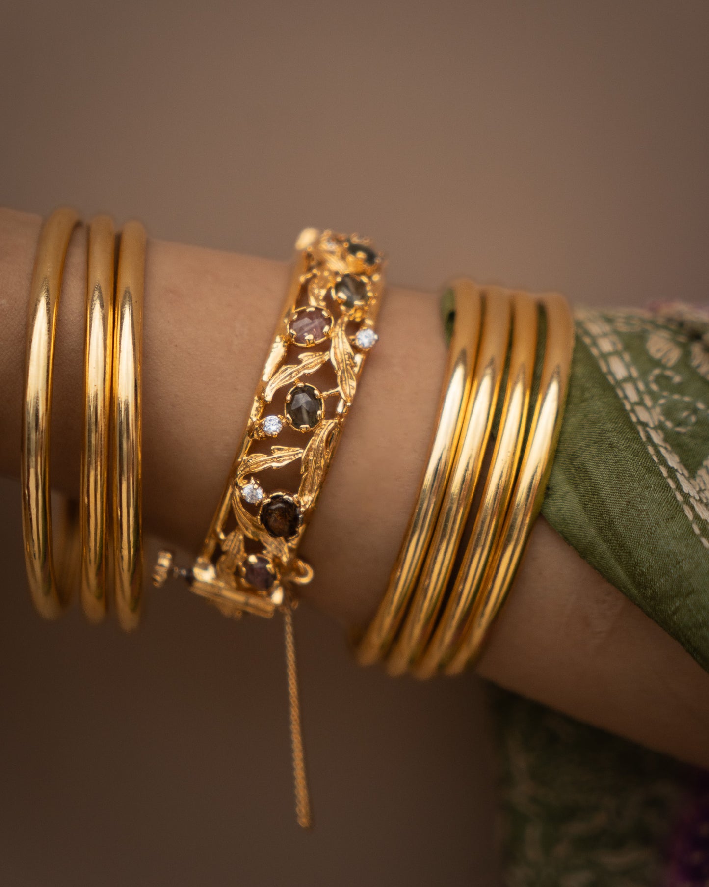 Zafran Bangle