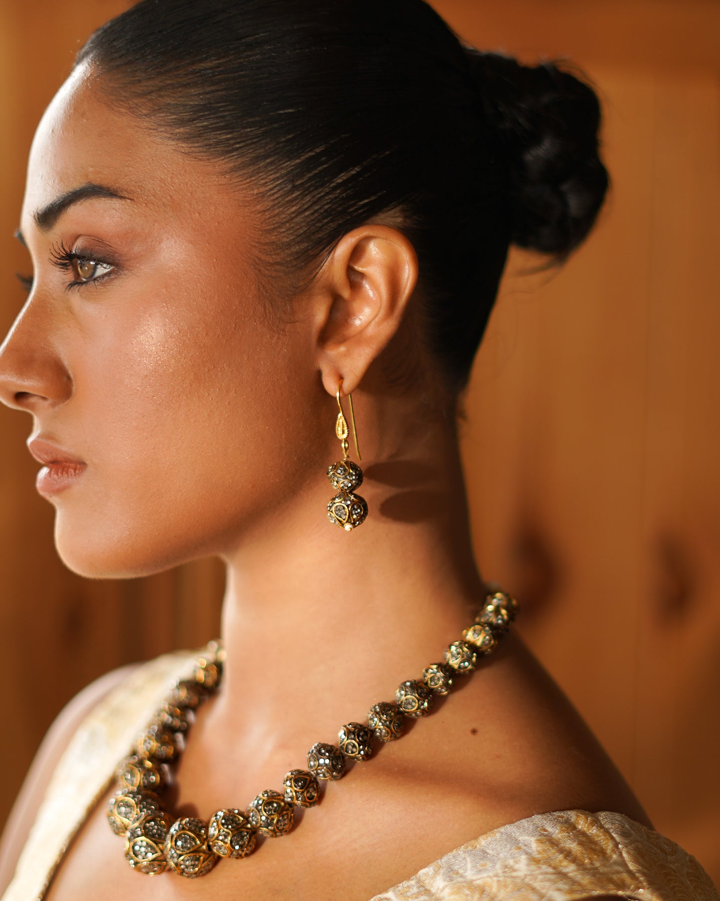 Mahtaab Earrings