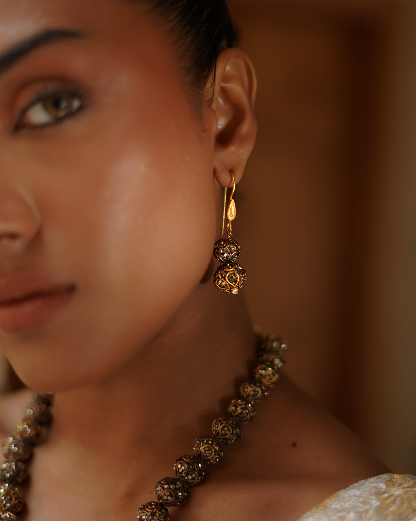 Mahtaab Earrings
