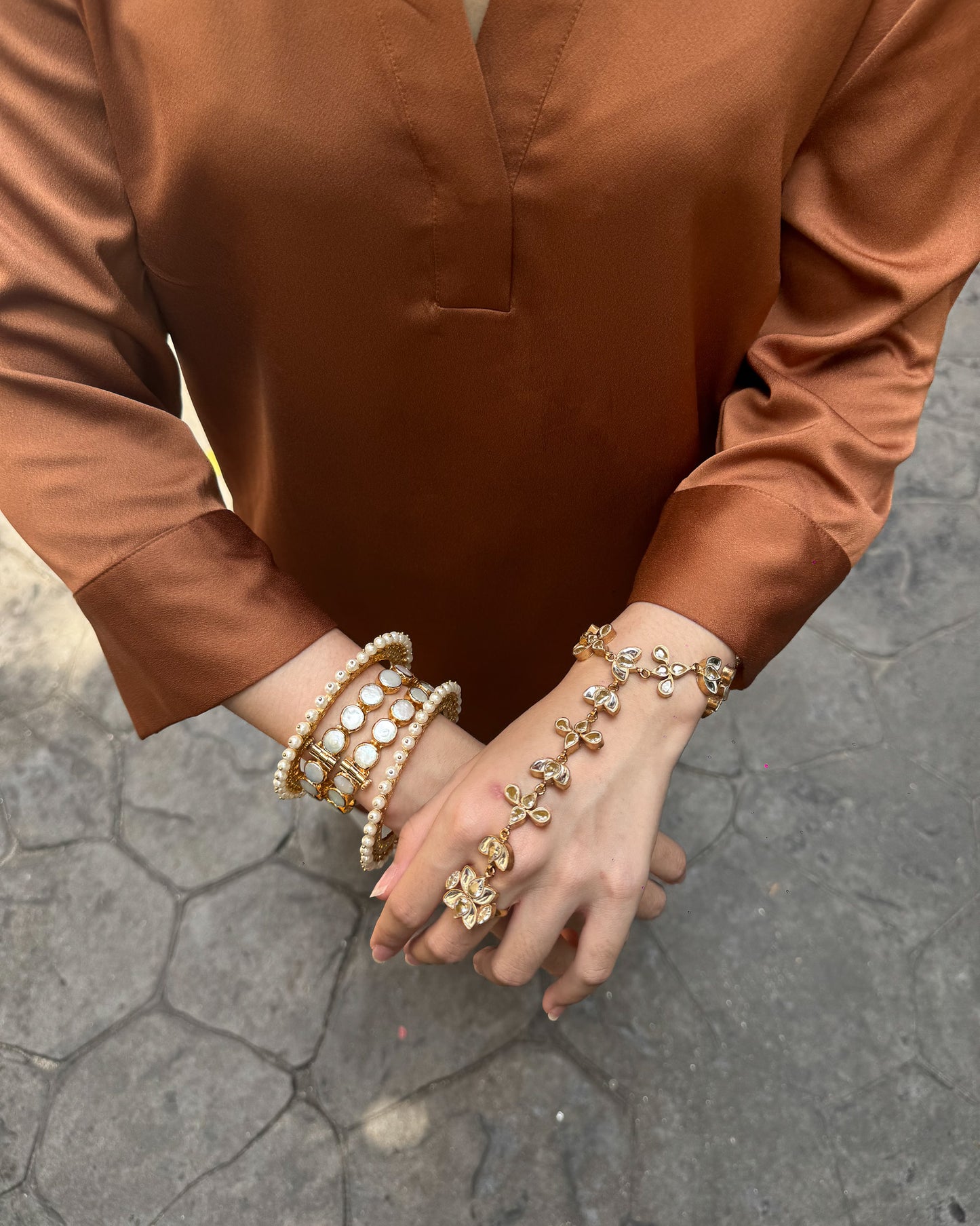 Aus Cuff