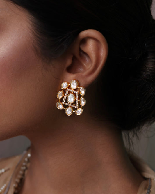 Tehzeeb Gold Earrings