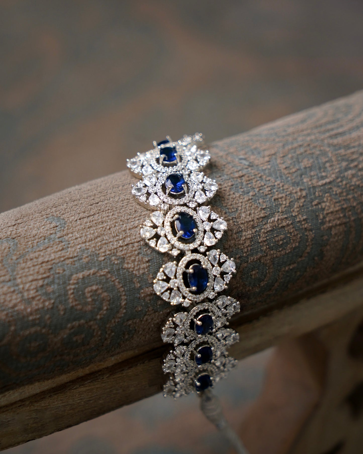 Sohni Sapphire Choker