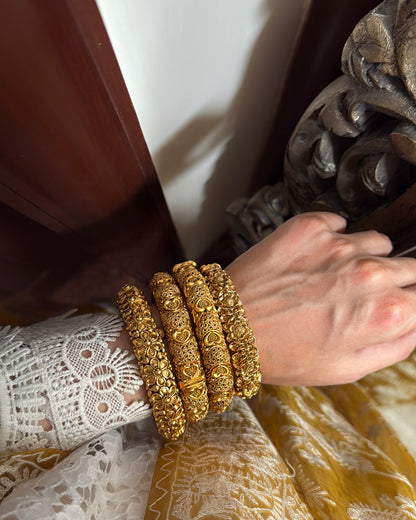 Negin Cuffs