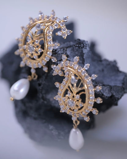 Neelofer Earrings