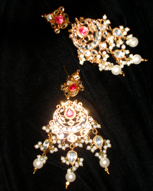 Gulaal Earrings