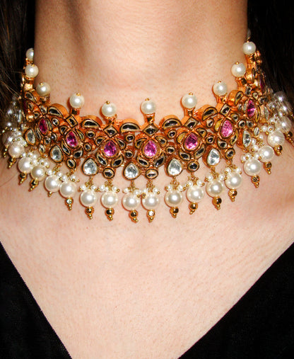 Gulaal Choker