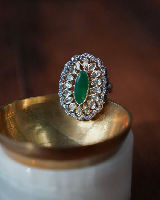 Shiraz Emerald Ring
