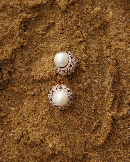 Seep Studs