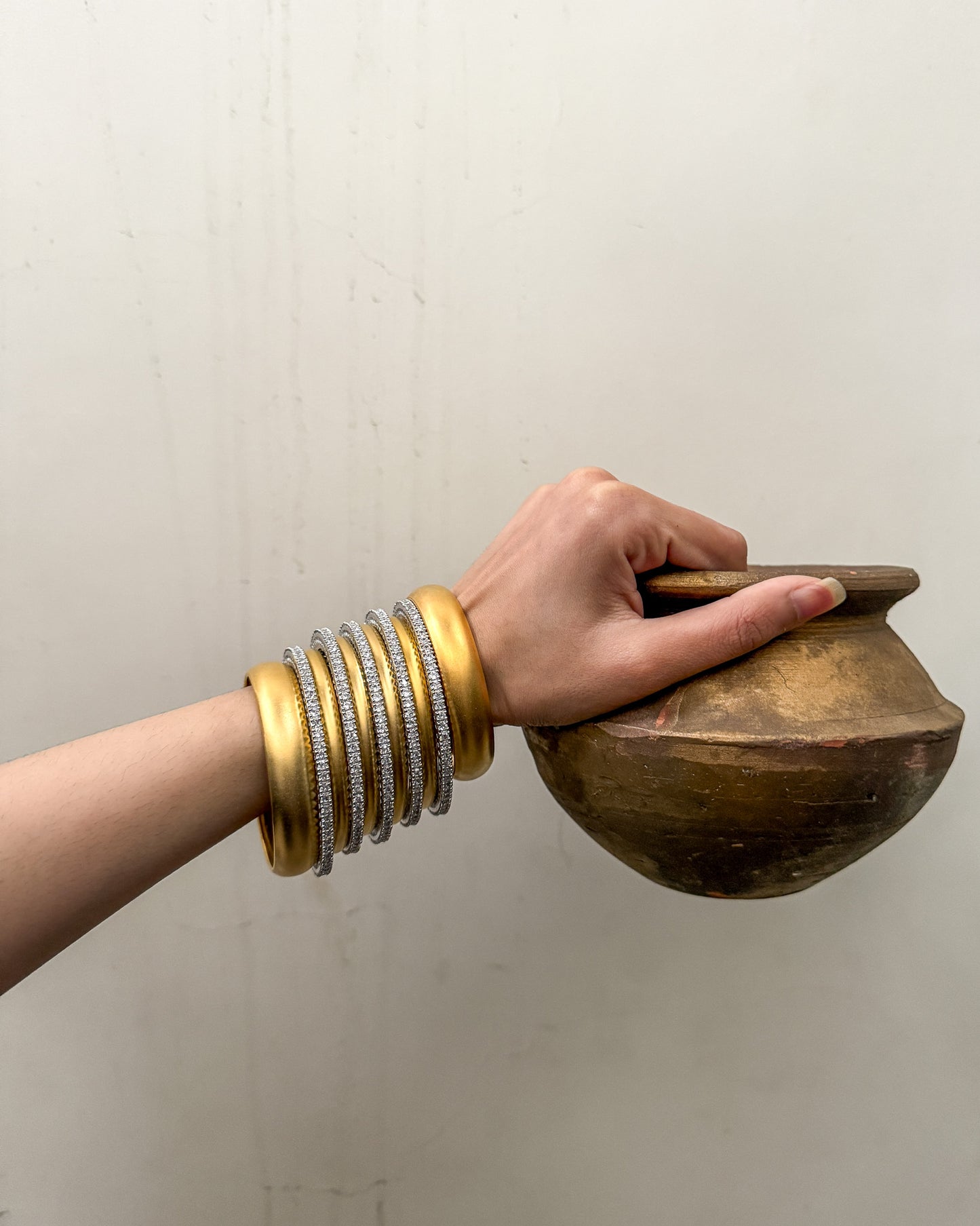 Silver Zircon Churris