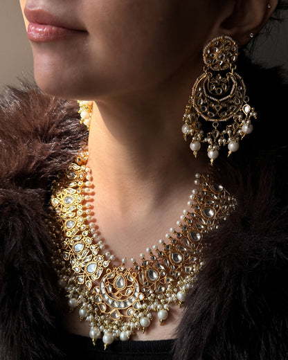 Veena Set