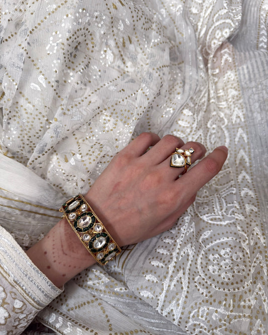 Ambi Ring