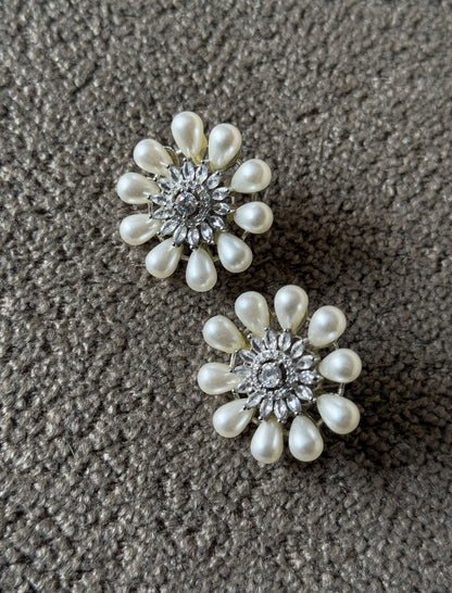 Phool Studs