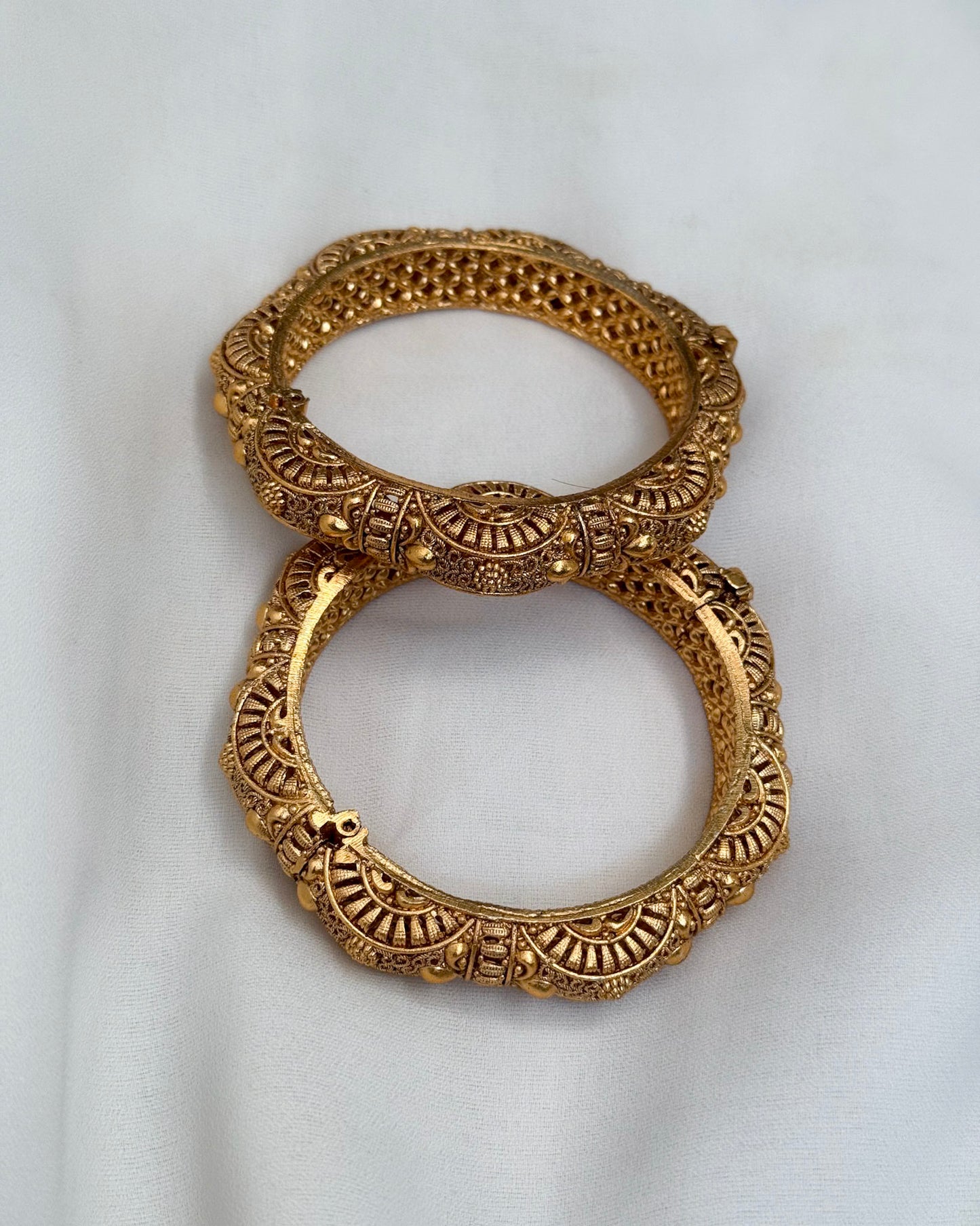Negin Cuffs