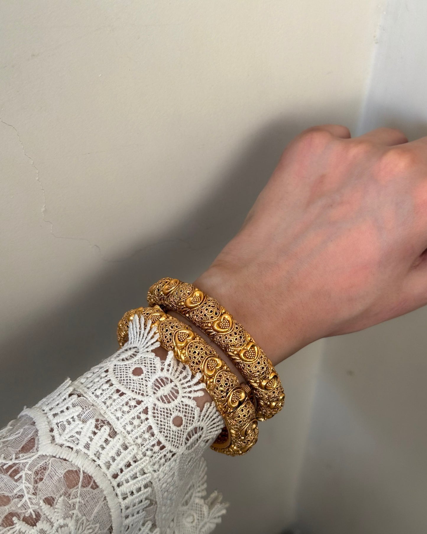Negin Cuffs