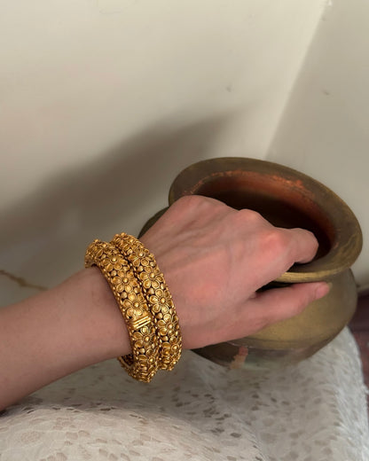 Negin Cuffs