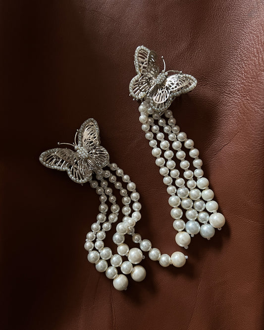 Azure Hairpin with Pearls