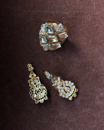 Nayra Earrings