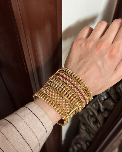 Sunaina Bangle