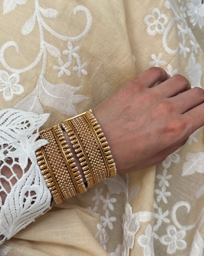 Sunaina Bangle