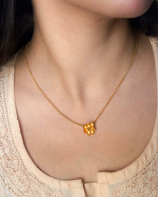 Neelofer Necklace (Sterling Silver)