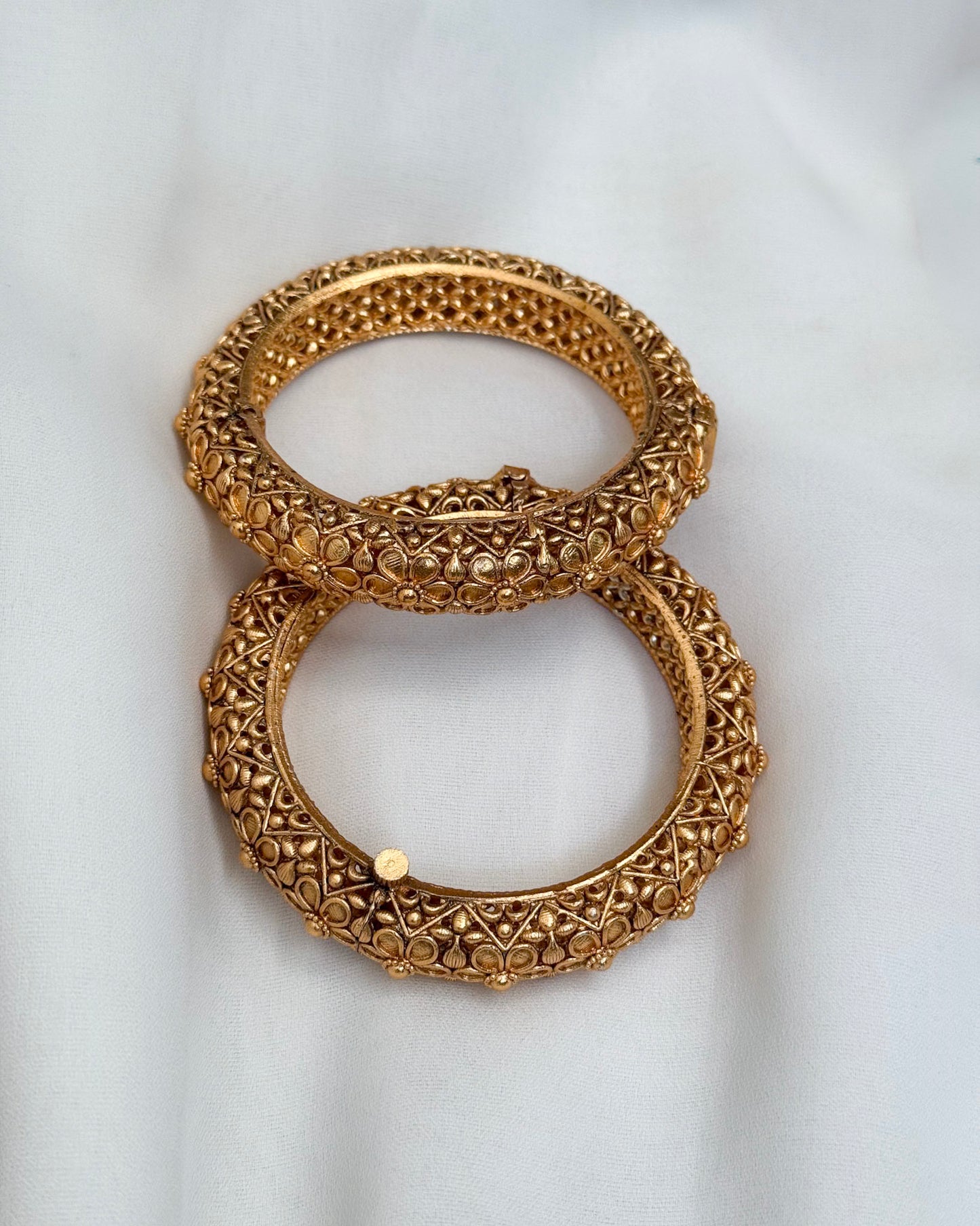 Negin Cuffs